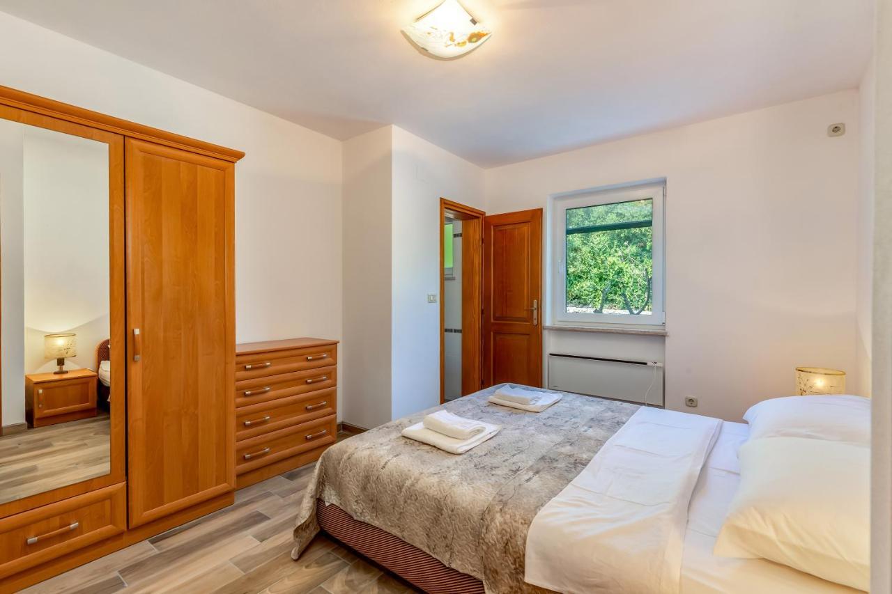 Villa Rea Brseč Εξωτερικό φωτογραφία